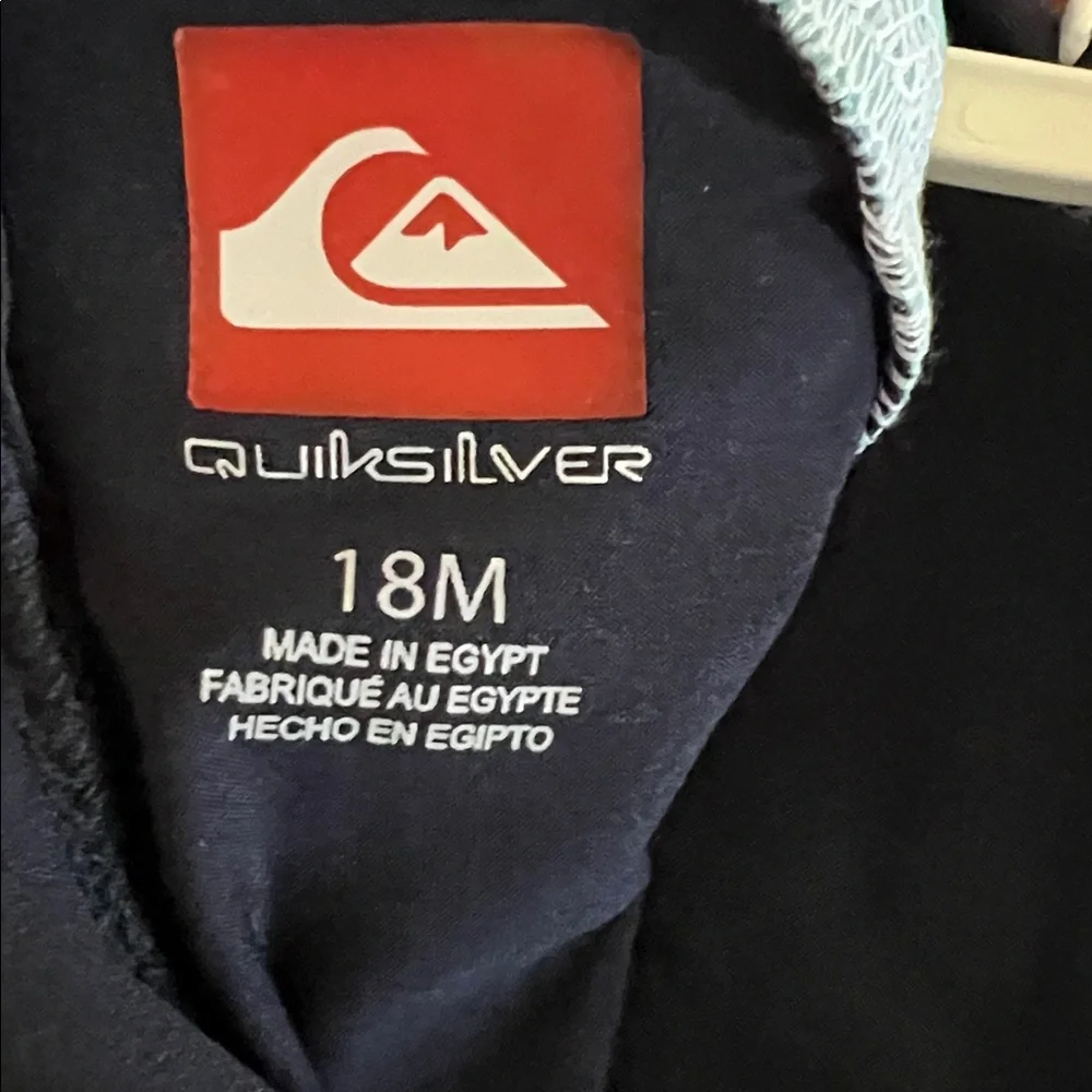 Quiksilver Navy & Light Blue Long-Sleeve Kids Rashguard suit with Hat